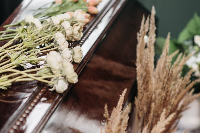 What Services Do Funeral Homes Provide? A Look Behind the Scenes